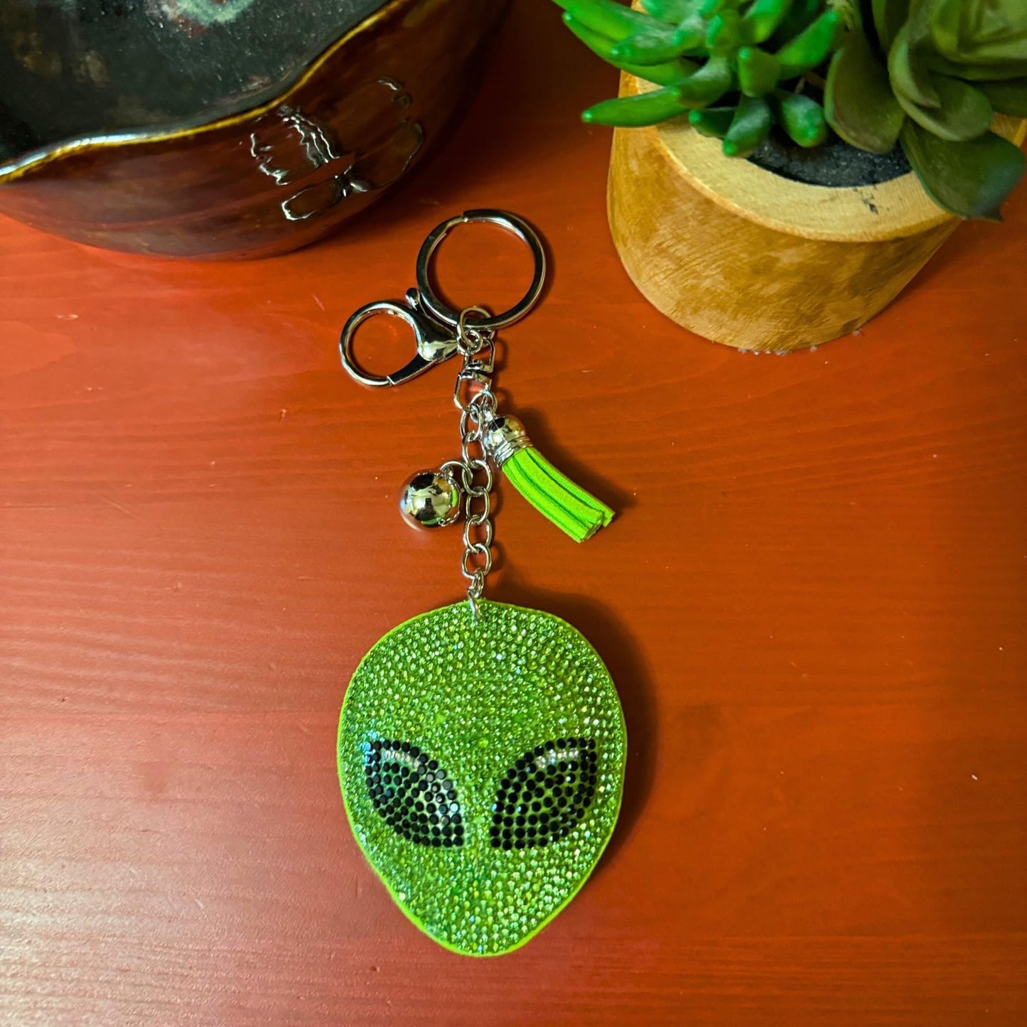 Popfizzy Alien Keychains for Women and Girls, Bedazzled Purse Charm, Bling Backpack Accessories, Bag Charms, Green Alien Gift