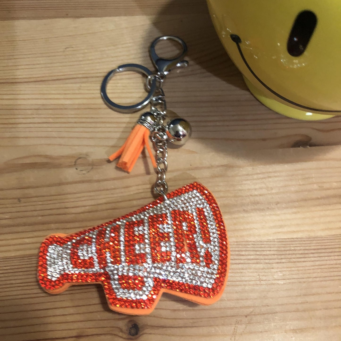 Popfizzy Rhinestone Dog Paw Print Keychain for Women and Girls, Paw Print Backpack Keychain, Bling Dog Mom Gifts for Women