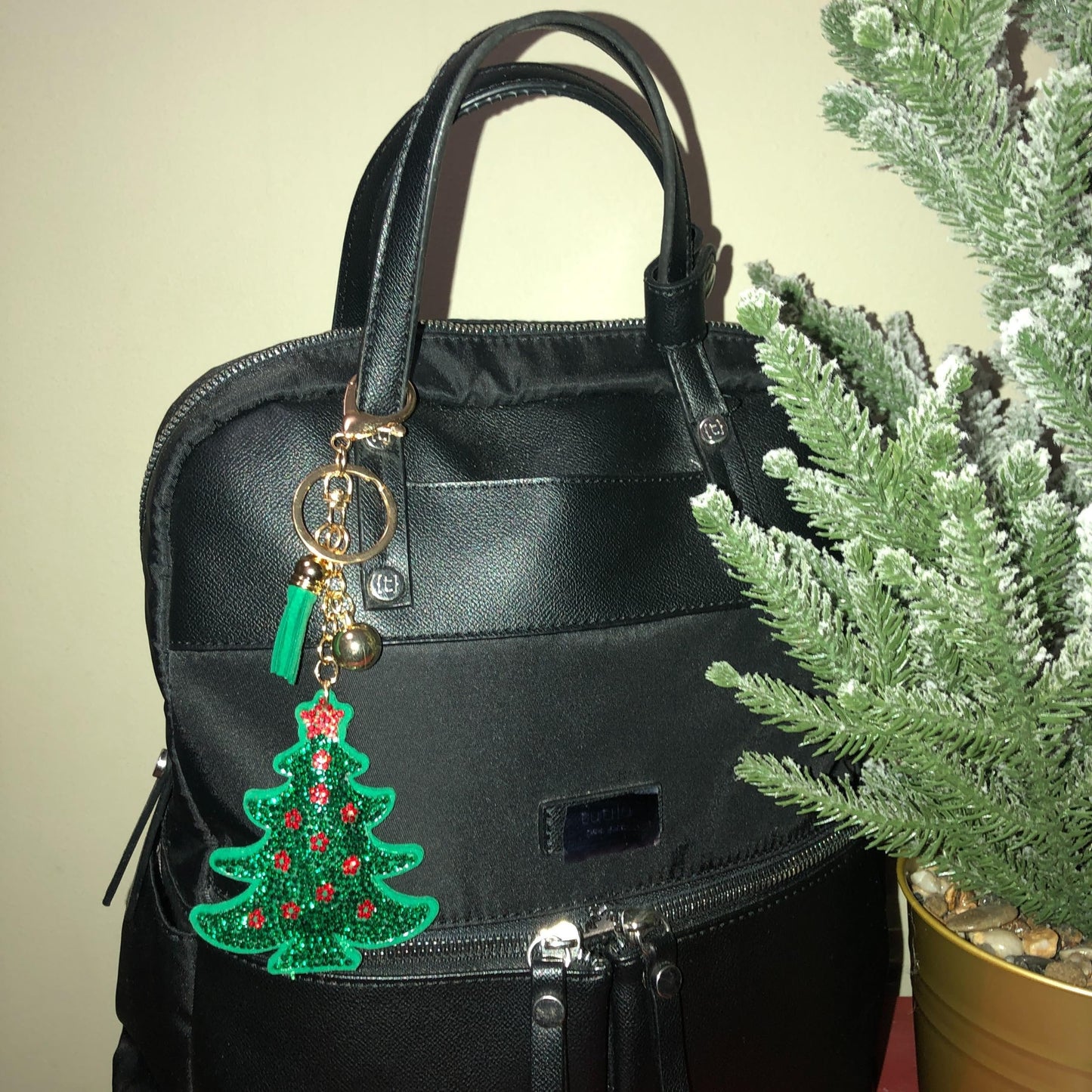 Popfizzy Bling Christmas Tree Keychain, Christmas Gifts for Women and Girls, Stocking Stuffers, Christmas Party Favors