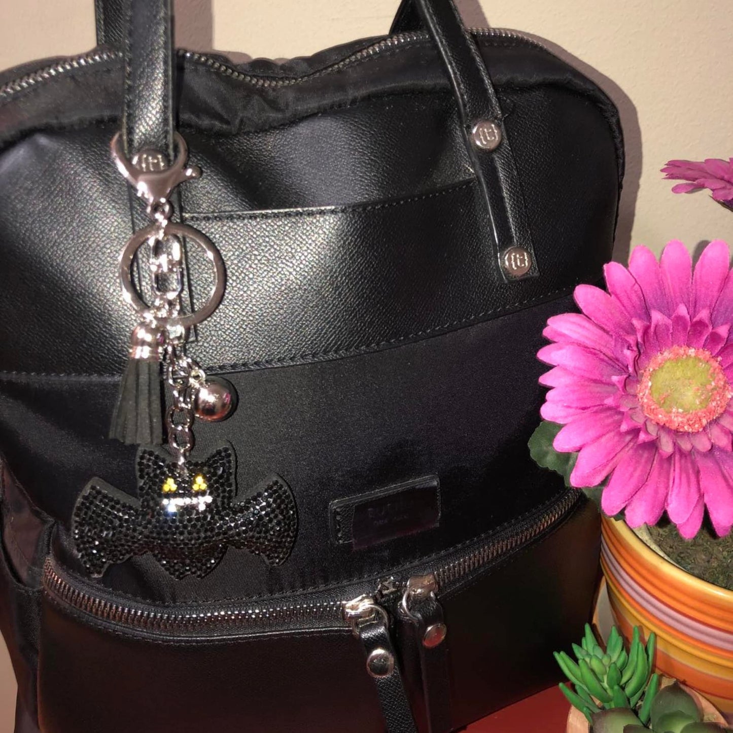 Popfizzy Bling Black Bat Keychain for Women and Girls, Rhinestone Purse Charms for Handbags, Goth Gifts for Her, Spooky Gifts for Women