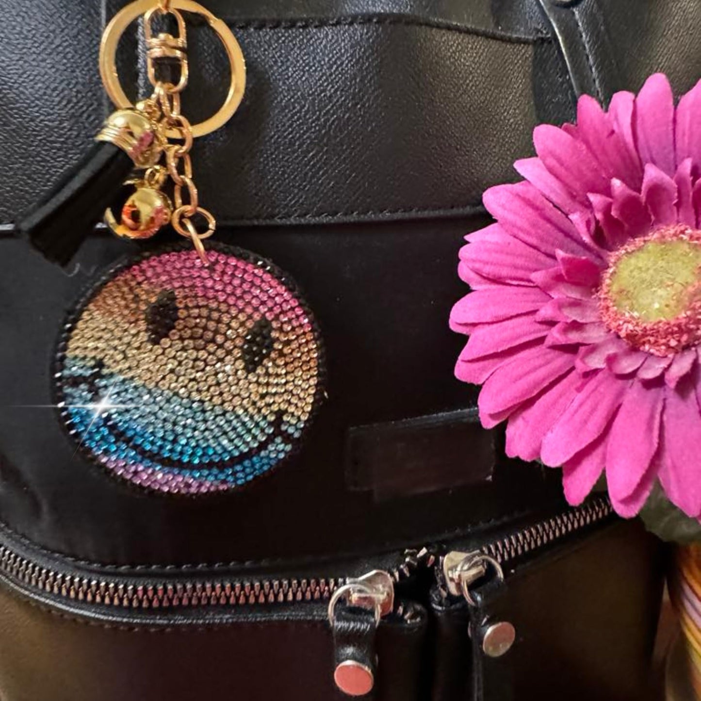 Popfizzy Rainbow Smiley Face Keychain Accessories for Women, Rhinestone Emoji Happy Face Keychains, Smiley Face Gifts