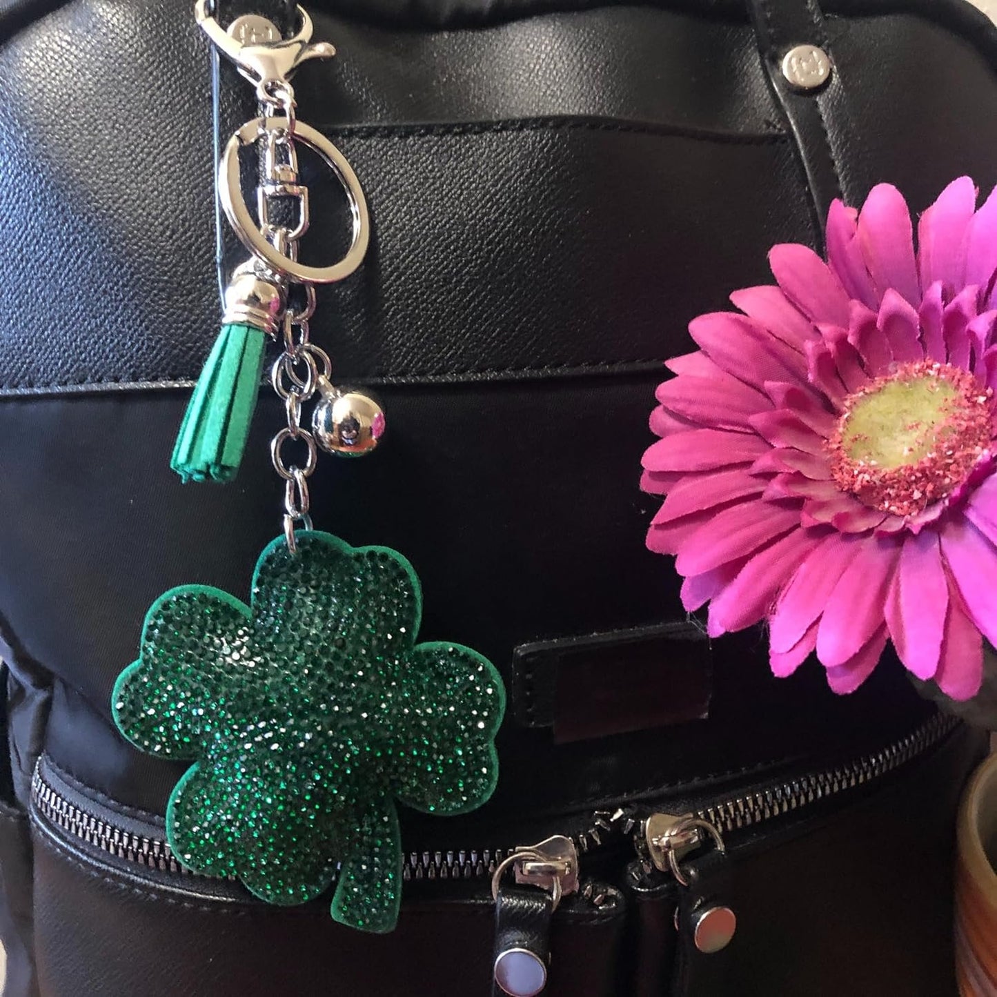 Popfizzy Green Shamrock Keychain for Women, Irish Gifts, Lucky Clover Keychain, Bling Backpack Keychain, Shamrock Purse Charm