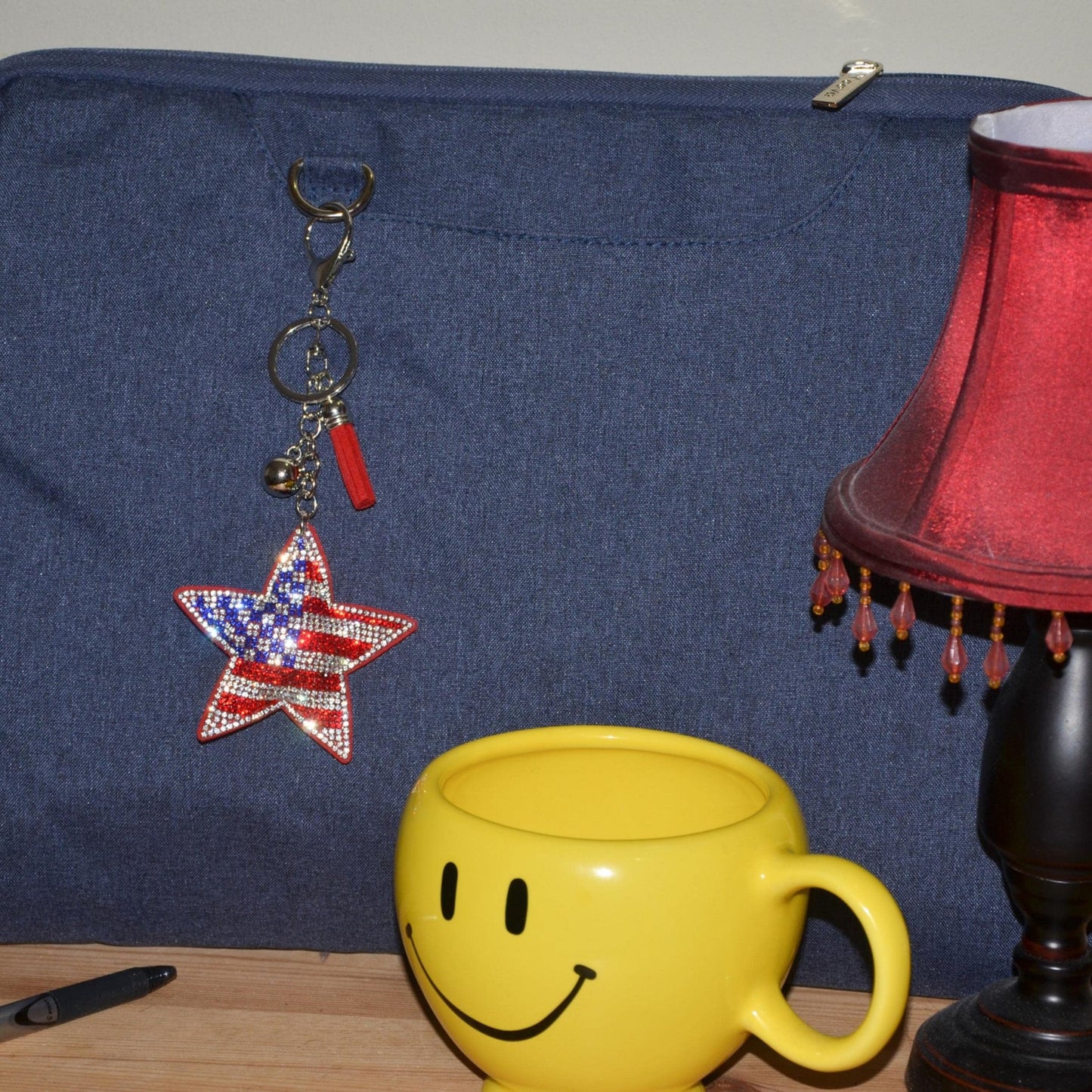 Popfizzy American Flag Star Keychain, Bling Patriotic Backpack Charm, Rhinestone Bag Charms, Keyring Key Fob