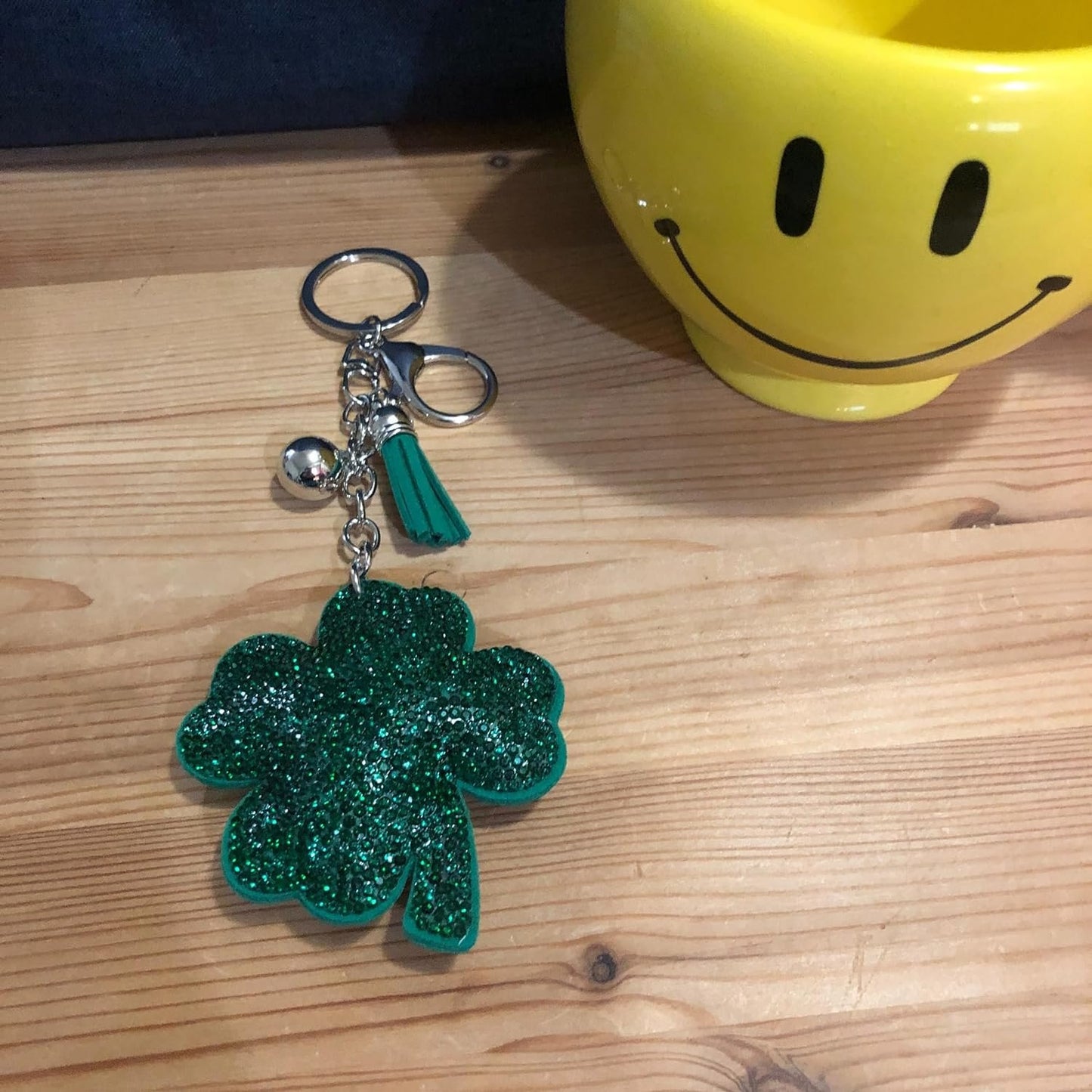 Popfizzy Green Shamrock Keychain for Women, Irish Gifts, Lucky Clover Keychain, Bling Backpack Keychain, Shamrock Purse Charm