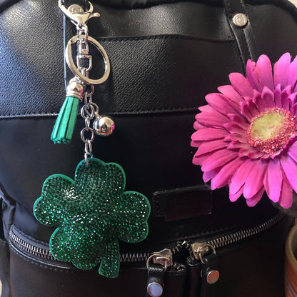 Popfizzy Green Shamrock Keychain for Women, Irish Gifts, Lucky Clover Keychain, Bling Backpack Keychain, Shamrock Purse Charm